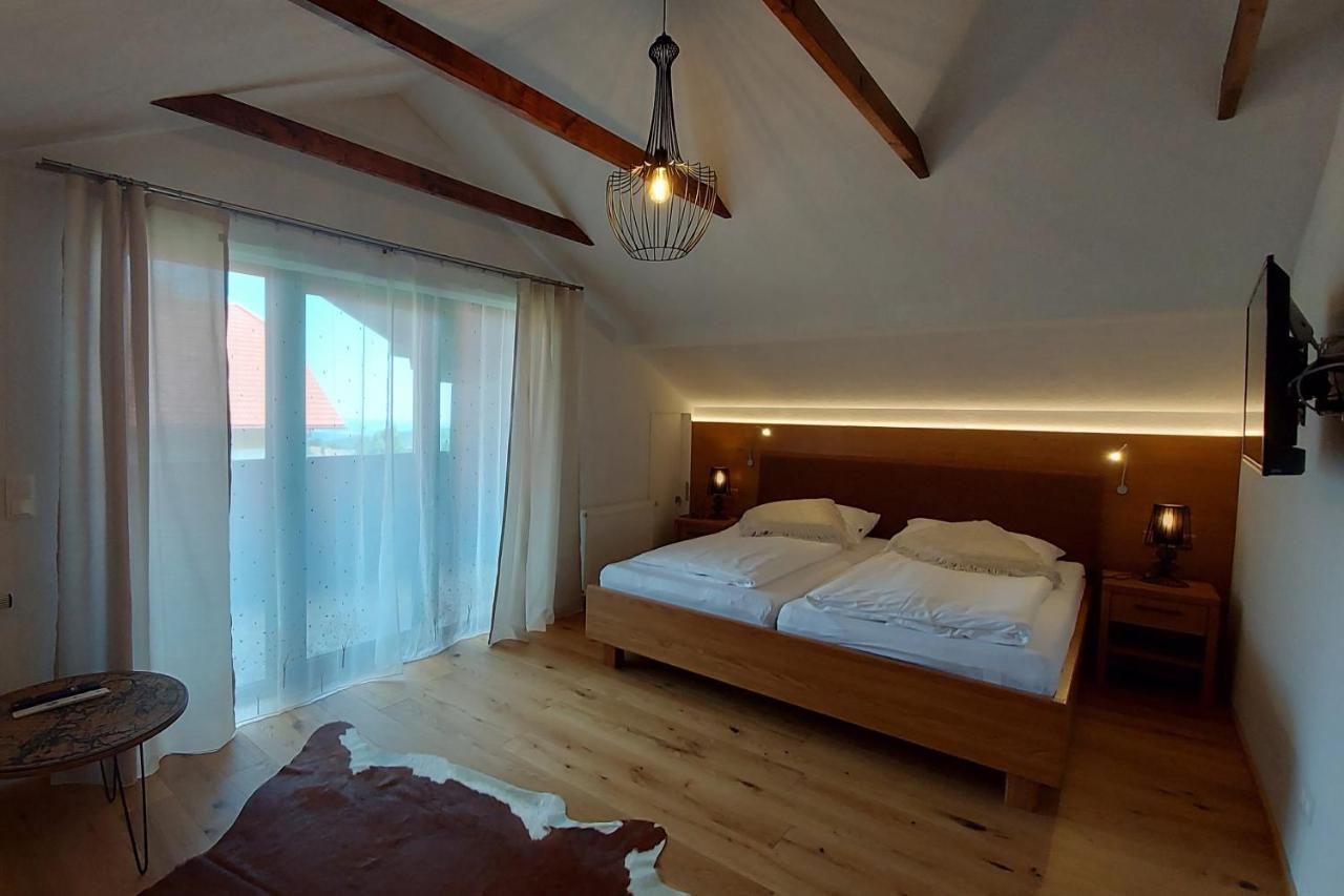Belle Air Lodge โมนิคเคอร์เคน ภายนอก รูปภาพ